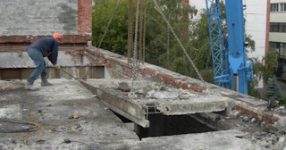 Демонтаж бетонной плиты: цена за м2 от 2099 рублей в Выборге